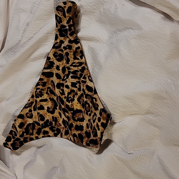 NWOT LINED LEOPARD BIKINI BOTTOM SIZE SMALL - Picture 2 of 5